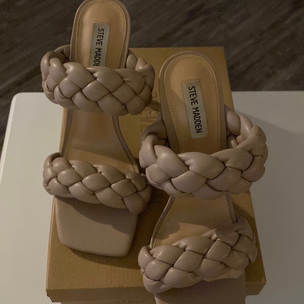 Steve Madden Sandal